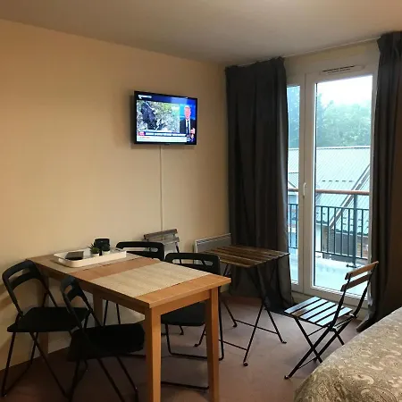 La Feclaz Aux Pieds Grand Confort Appartement *